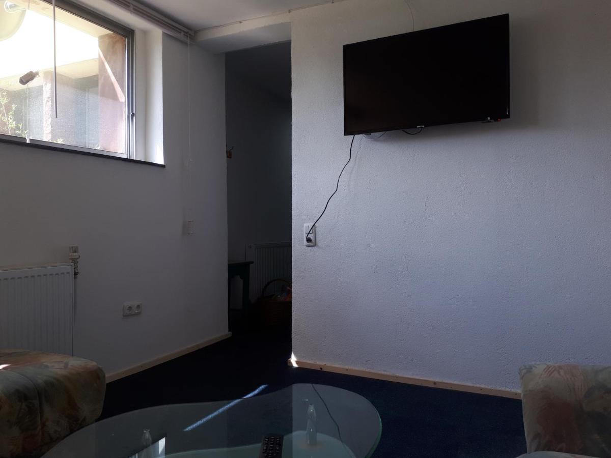 Monteurunterkunft Oberaula Extérieur photo